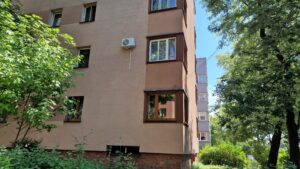 Jaki klimatyzator do mieszkania w bloku?