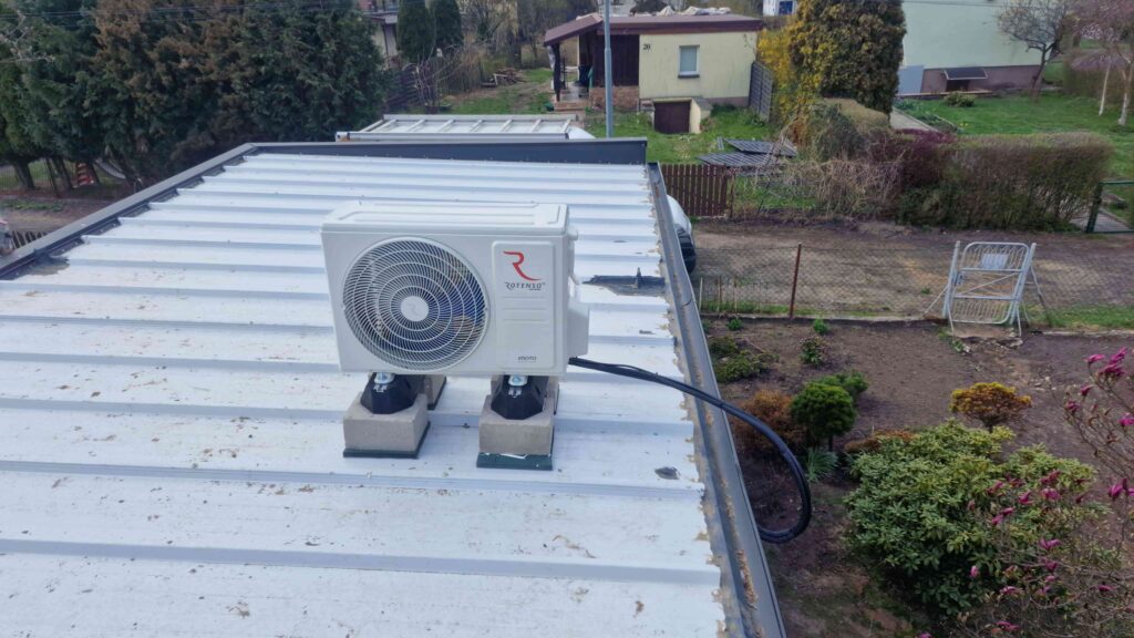 montaż klimatyzacji na domku kontenerowym w Dąbrowie Górniczej