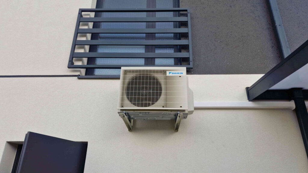 Klimatyzacja Daikin w domu szeregowym Gliwice Bojków